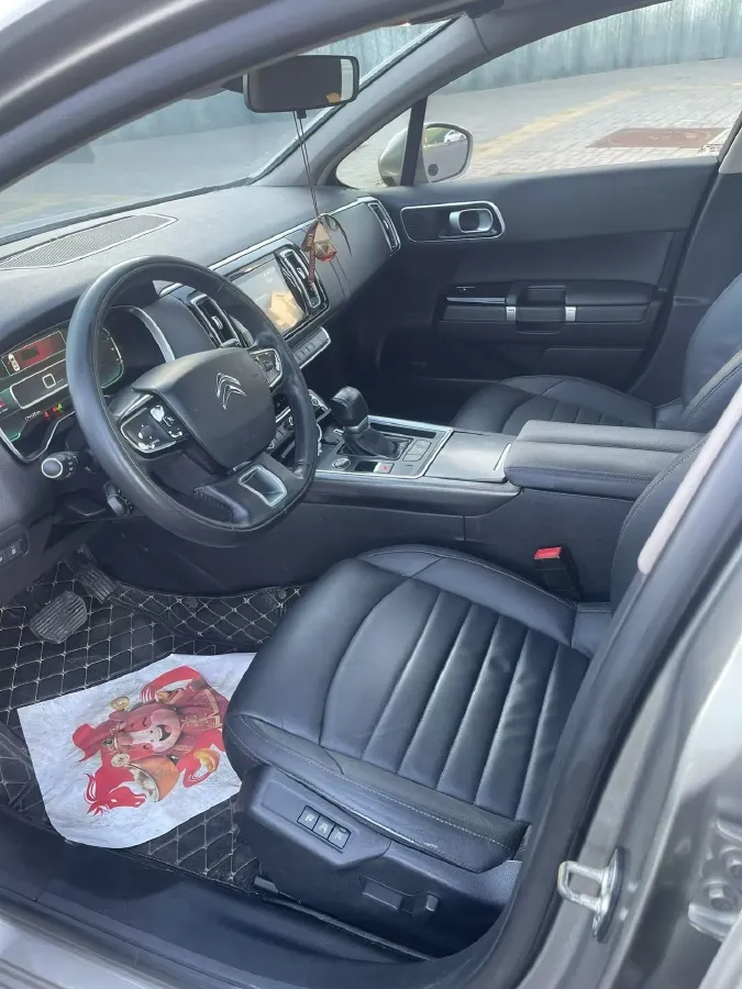 2018 Citroen C6 1.8T 204HP L4 6AT,autocango,china used car exporter,china ev exporter,chinese used car exporter,chinese used ev exporter