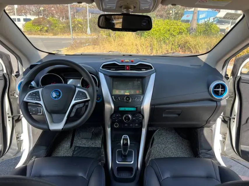 2018 BYD Yuan BEV 42KWH,autocango,china used car exporter,china ev exporter,chinese used car exporter,chinese used ev exporter