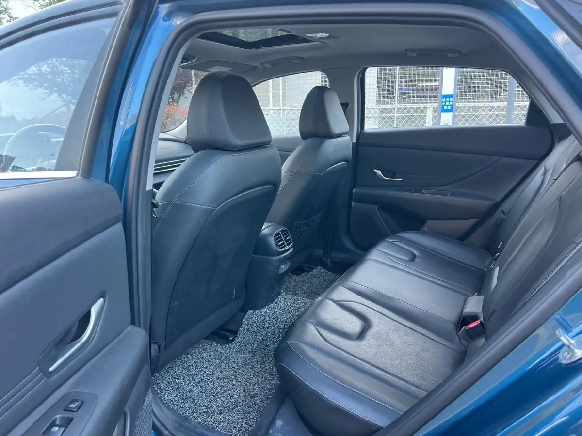 2023 Hyundai Elantra 1.5L 115HP L4 CVT,autocango,china used car exporter,china ev exporter,chinese used car exporter,chinese used ev exporter