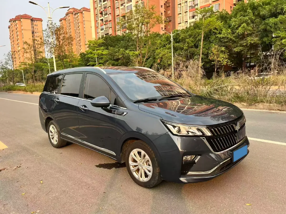 2022 WuLing KaiJie 1.5T 147HP L4 CVT,autocango,china used car exporter,china ev exporter,chinese used car exporter,chinese used ev exporter
