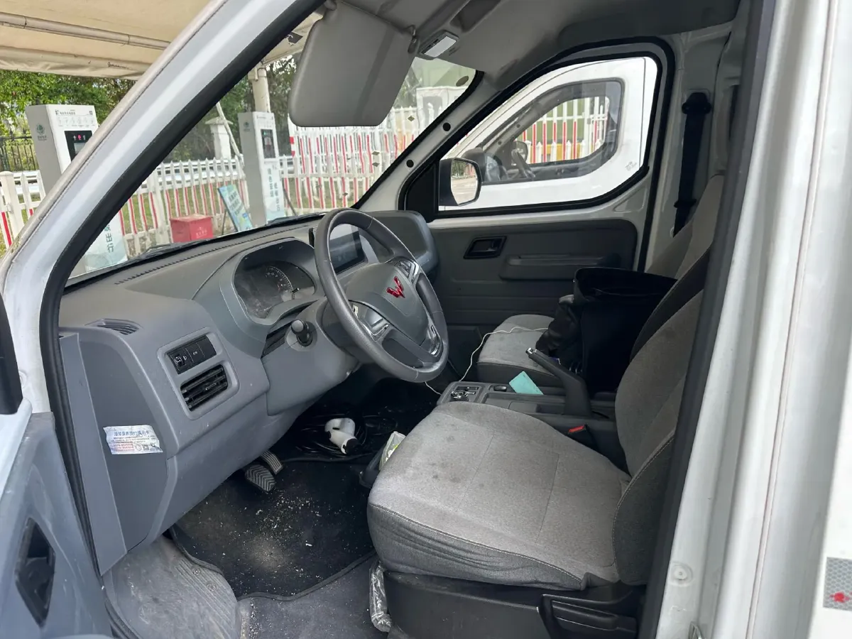 2024 WuLing YangGuang BEV 41.9KWH,autocango,china used car exporter,china ev exporter,chinese used car exporter,chinese used ev exporter