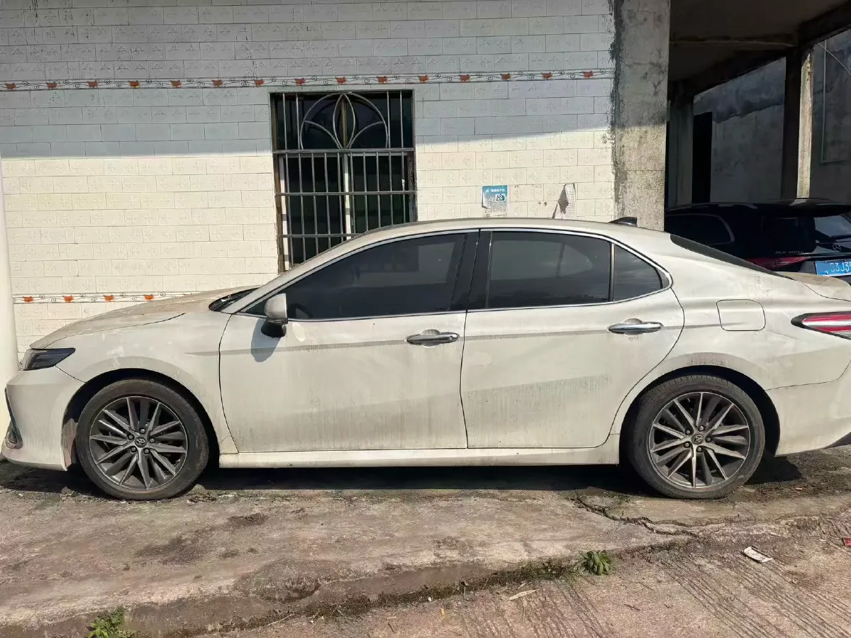 2021 Toyota Camry 2.5L 209HP L4 8AT,autocango,china used car exporter,china ev exporter,chinese used car exporter,chinese used ev exporter