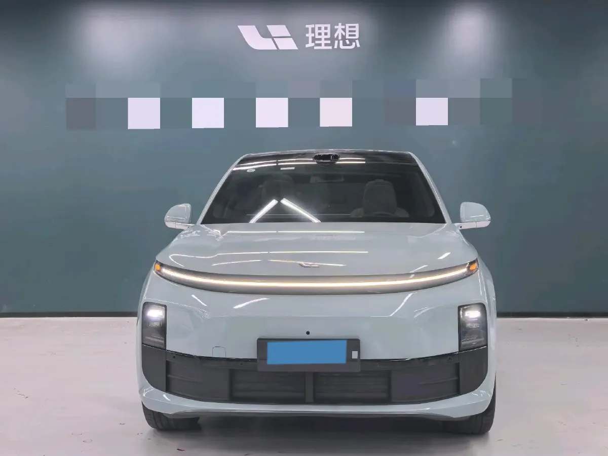2025 Li L6 Range Extended 154HP L4 REEV,autocango,china used car exporter,china ev exporter,chinese used car exporter,chinese used ev exporter