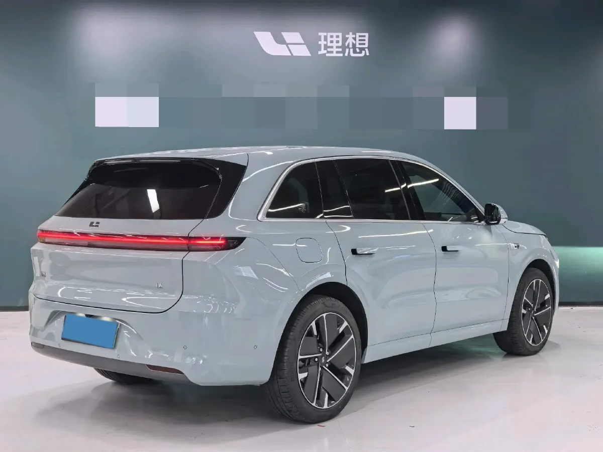 2025 Li L6 Range Extended 154HP L4 REEV,autocango,china used car exporter,china ev exporter,chinese used car exporter,chinese used ev exporter
