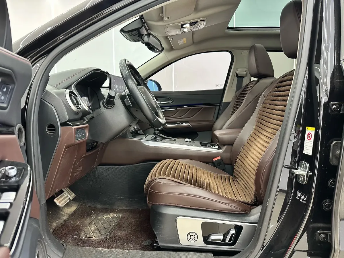 2017 WEY VV5 2.0T 197HP L4 7DCT,autocango,china used car exporter,china ev exporter,chinese used car exporter,chinese used ev exporter