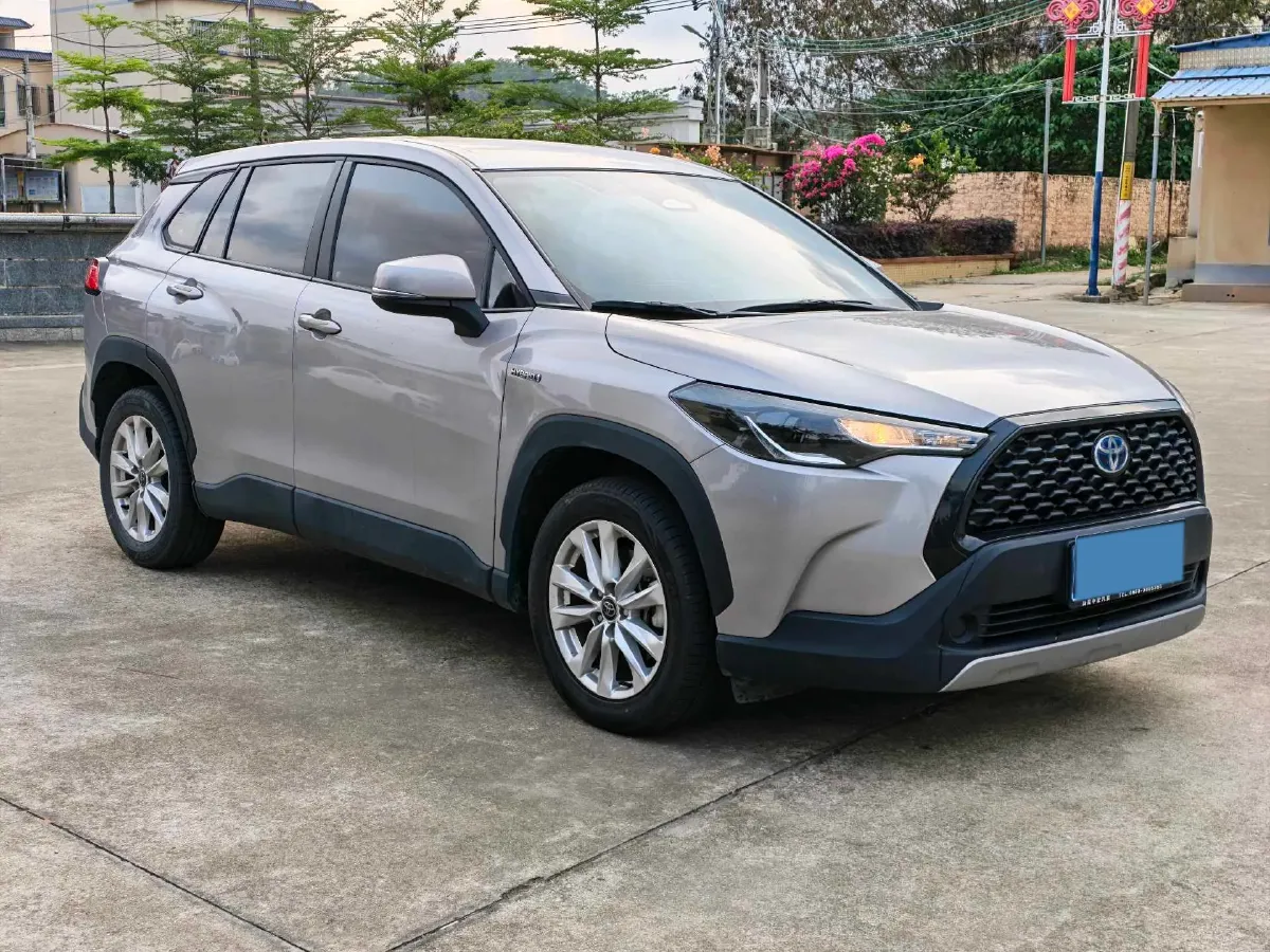 2024 Toyota Corolla Cross 2.0L 152HP L4 E-CVT Hybrid,autocango,china used car exporter,china ev exporter,chinese used car exporter,chinese used ev exporter