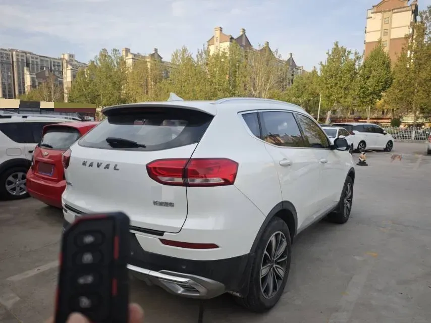 2021 Haval H6 1.5T 169HP L4 7DCT,autocango,china used car exporter,china ev exporter,chinese used car exporter,chinese used ev exporter
