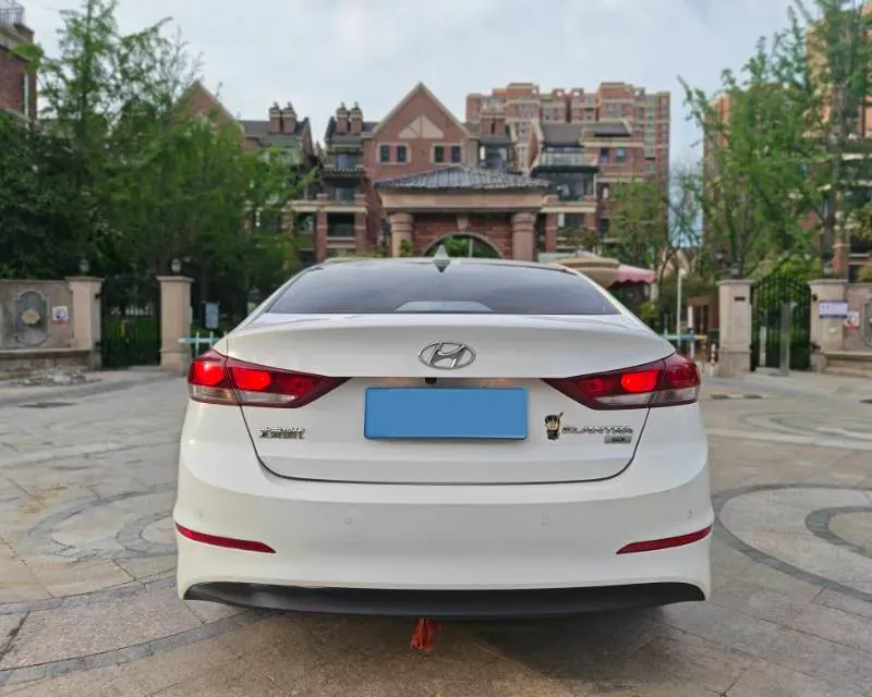 2016 Hyundai Elantra 1.6L 130HP L4 6AT,autocango,china used car exporter,china ev exporter,chinese used car exporter,chinese used ev exporter