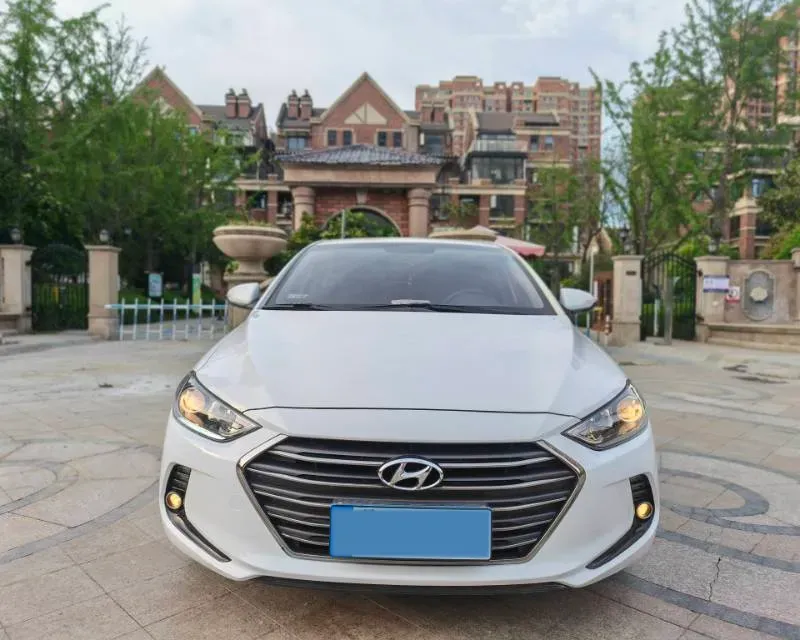 2016 Hyundai Elantra 1.6L 130HP L4 6AT,autocango,china used car exporter,china ev exporter,chinese used car exporter,chinese used ev exporter