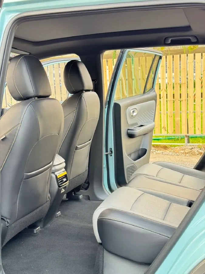 2022 Geely Okavango 1.8T 184HP L4 7DCT,autocango,china used car exporter,china ev exporter,chinese used car exporter,chinese used ev exporter