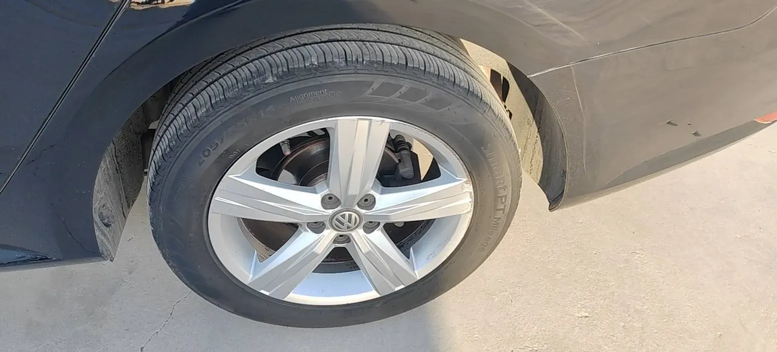 2017 Buick Excelle 1.5L 114HP L4 6AT,autocango,china used car exporter,china ev exporter,chinese used car exporter,chinese used ev exporter