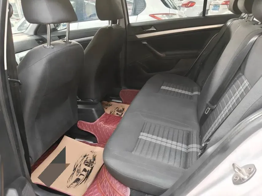 2019 Volkswagen T-Cross 1.5L 113HP L4 6AT,autocango,china used car exporter,china ev exporter,chinese used car exporter,chinese used ev exporter