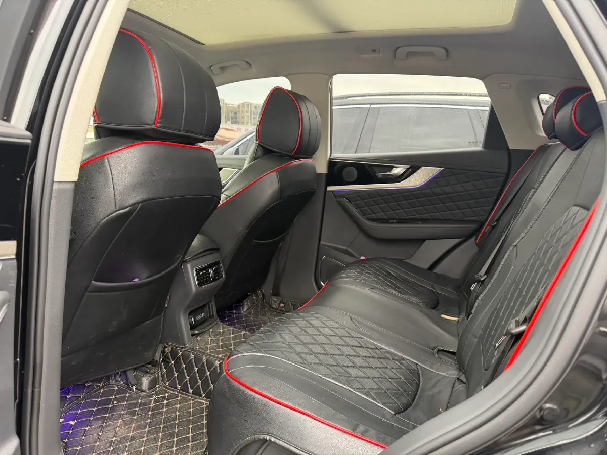 2019 HongQi HS5 2.0T 224HP L4 6AT,autocango,china used car exporter,china ev exporter,chinese used car exporter,chinese used ev exporter