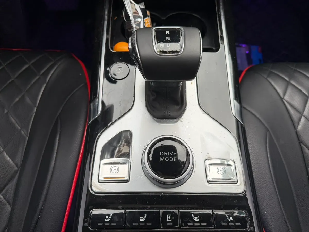 2019 HongQi HS5 2.0T 224HP L4 6AT,autocango,china used car exporter,china ev exporter,chinese used car exporter,chinese used ev exporter