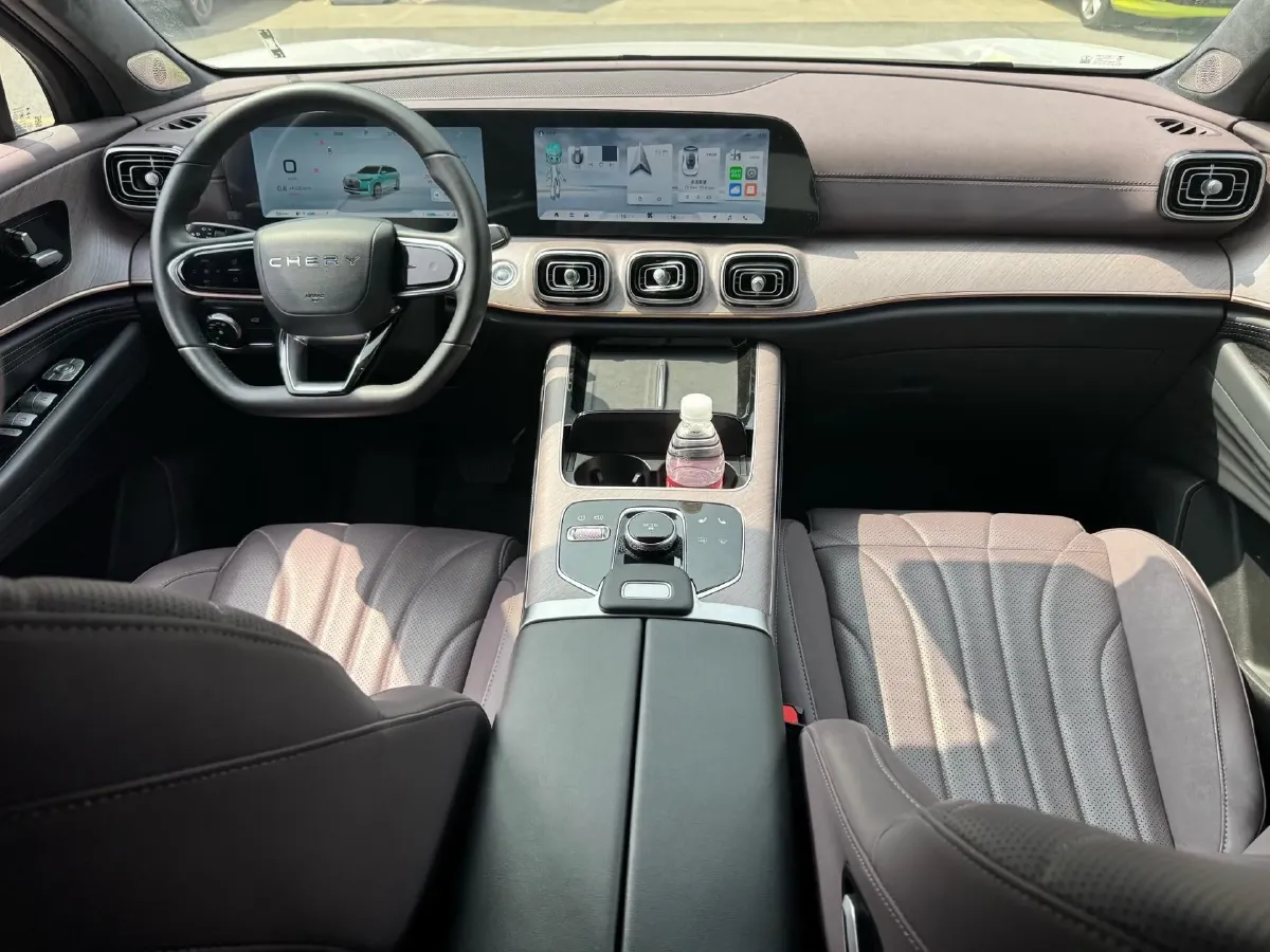 2023 Chery Tiggo 9 2.0T 261HP L4 8AT,autocango,china used car exporter,china ev exporter,chinese used car exporter,chinese used ev exporter