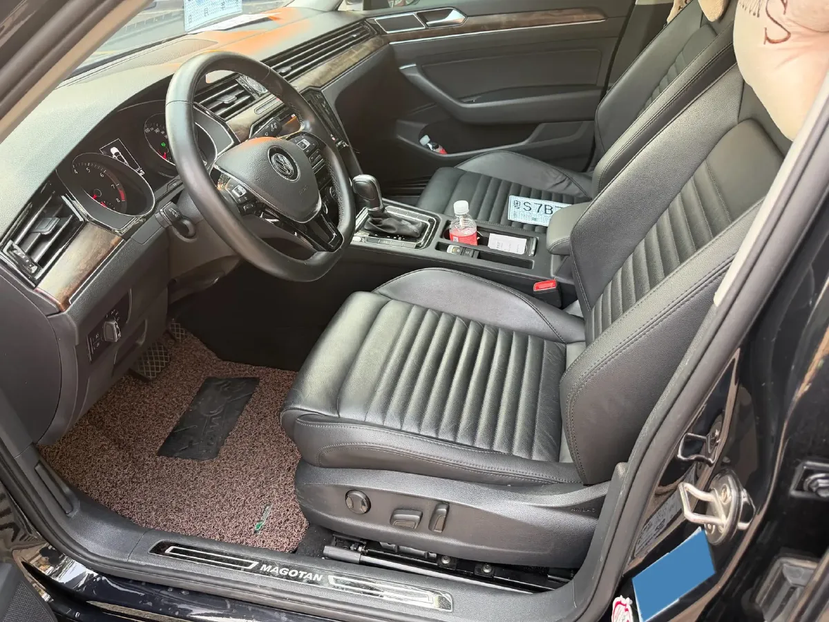 2019 Volkswagen Tayron 2.0T 186HP L4 7DCT,autocango,china used car exporter,china ev exporter,chinese used car exporter,chinese used ev exporter