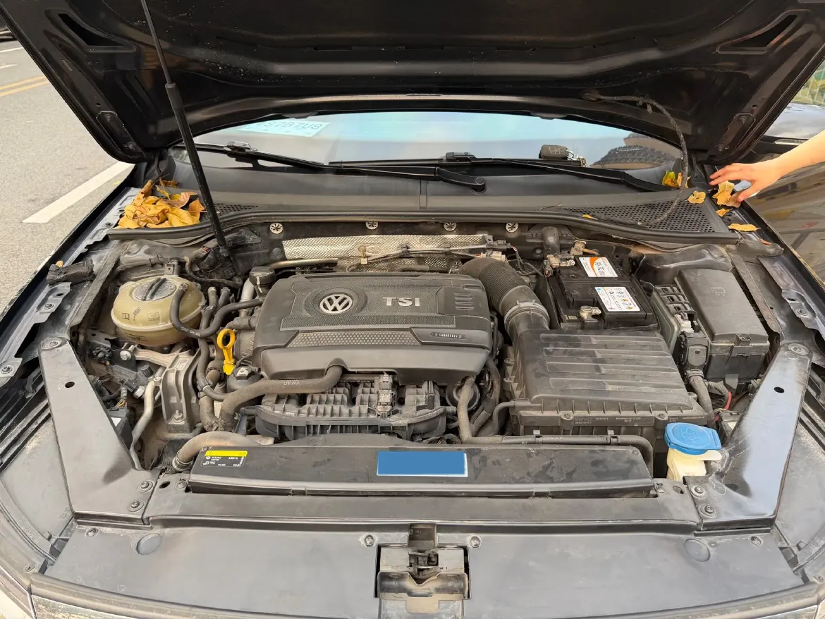 2019 Volkswagen Tayron 2.0T 186HP L4 7DCT,autocango,china used car exporter,china ev exporter,chinese used car exporter,chinese used ev exporter