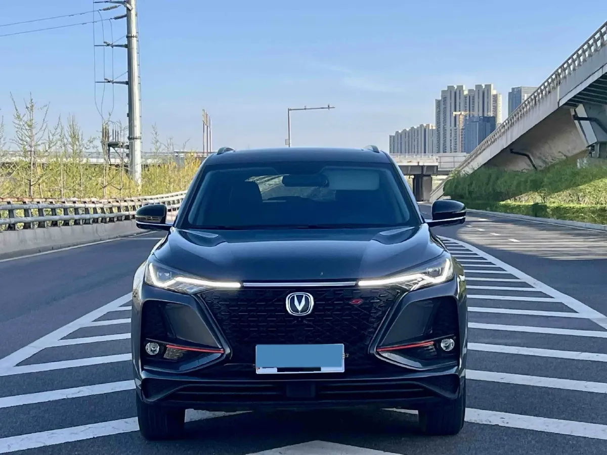 2020 ChangAn CS75 Plus 1.5T 178HP L4 6AT,autocango,china used car exporter,china ev exporter,chinese used car exporter,chinese used ev exporter