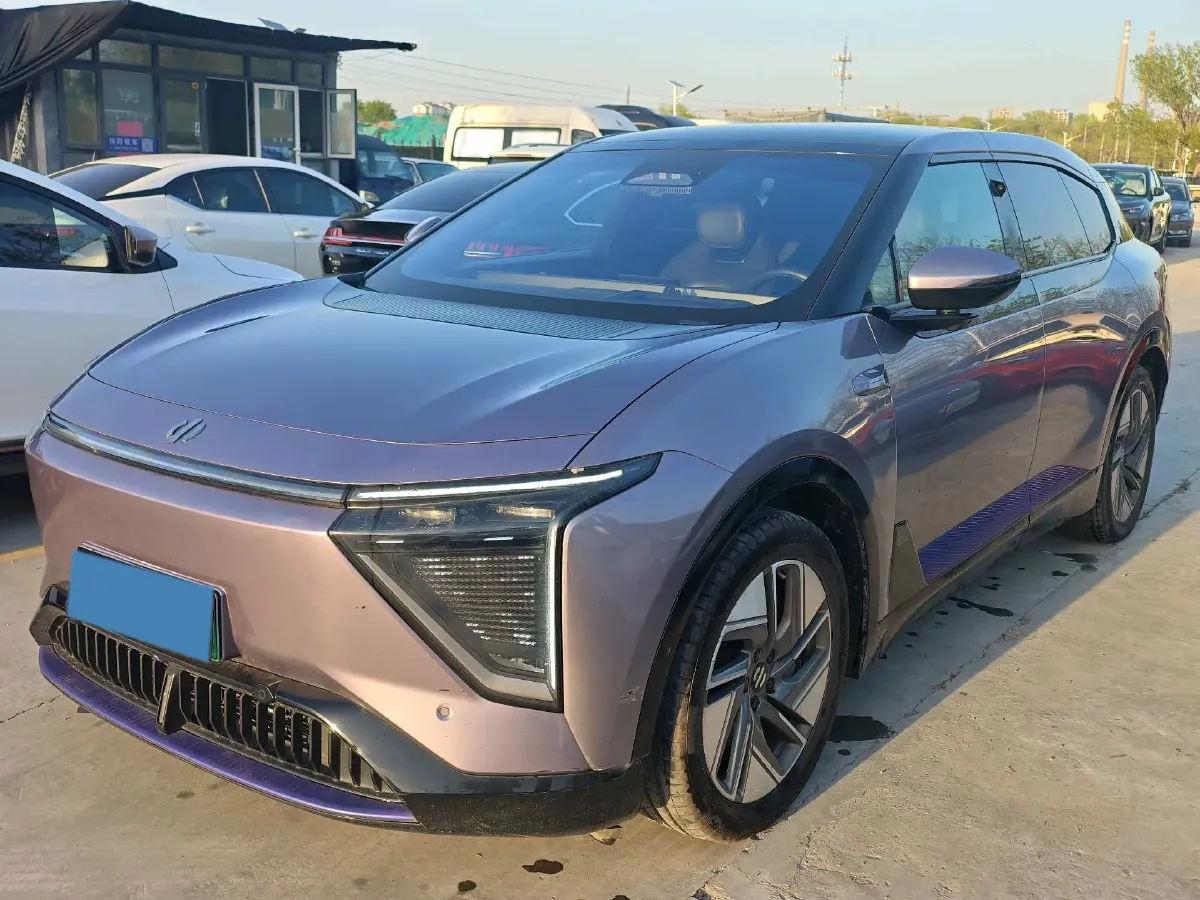 2023 HiPhi Y BEV 76.6KWH,autocango,china used car exporter,china ev exporter,chinese used car exporter,chinese used ev exporter
