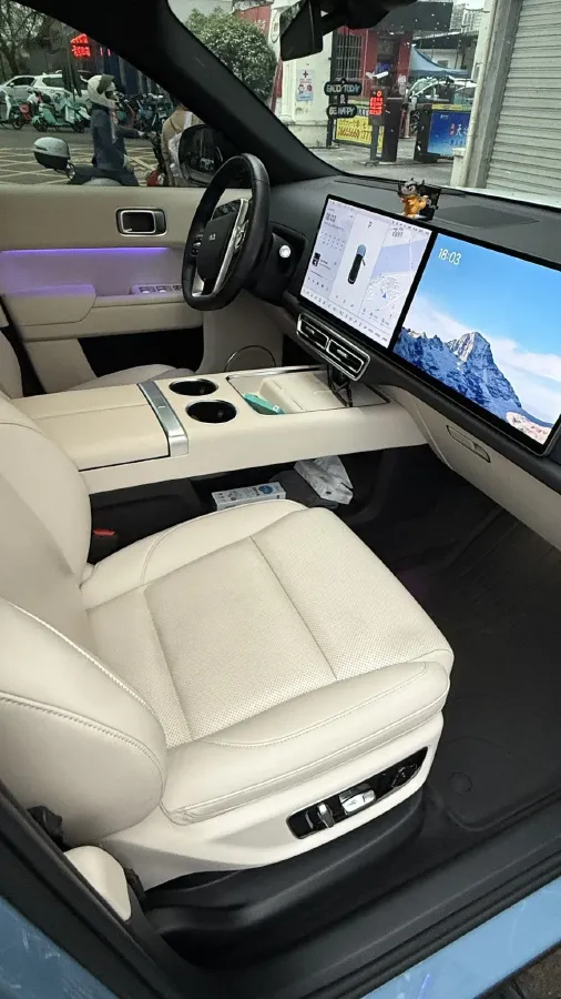 2023 Li L8 Range Extended 154HP REEV 40.9KWH,autocango,china used car exporter,china ev exporter,chinese used car exporter,chinese used ev exporter