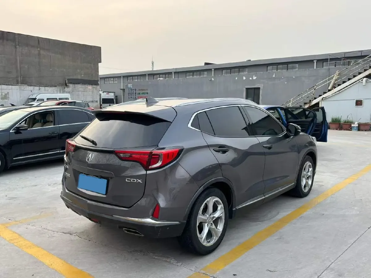 2016 Acura CDX 1.5T 182HP L4 8DCT,autocango,china used car exporter,china ev exporter,chinese used car exporter,chinese used ev exporter