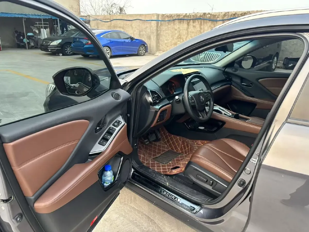 2016 Acura CDX 1.5T 182HP L4 8DCT,autocango,china used car exporter,china ev exporter,chinese used car exporter,chinese used ev exporter