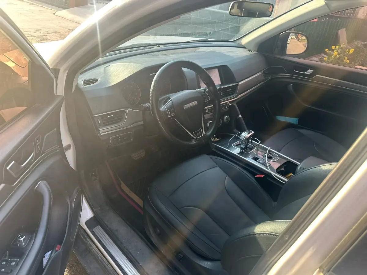 2018 Haval H6 1.5T 150HP L4 7DCT,autocango,china used car exporter,china ev exporter,chinese used car exporter,chinese used ev exporter