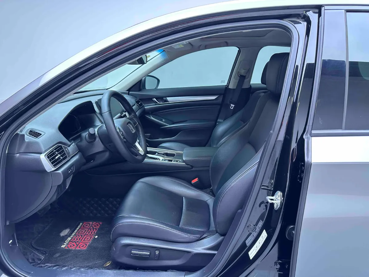 2022 Honda Accord 1.5T 194HP L4 CVT,autocango,china used car exporter,china ev exporter,chinese used car exporter,chinese used ev exporter