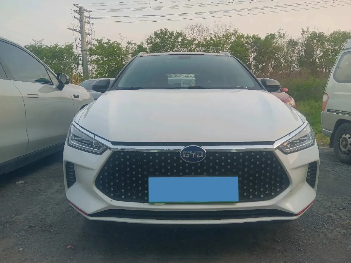 2021 MG Pilot 1.5T 173HP L4 7DCT,autocango,china used car exporter,china ev exporter,chinese used car exporter,chinese used ev exporter