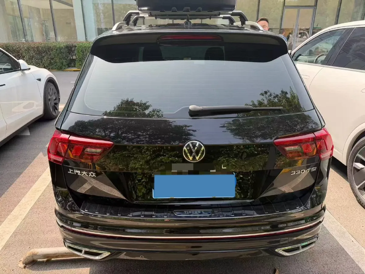 2024 Volkswagen Tiguan L 2.0T 186HP L4 7DCT,autocango,china used car exporter,china ev exporter,chinese used car exporter,chinese used ev exporter