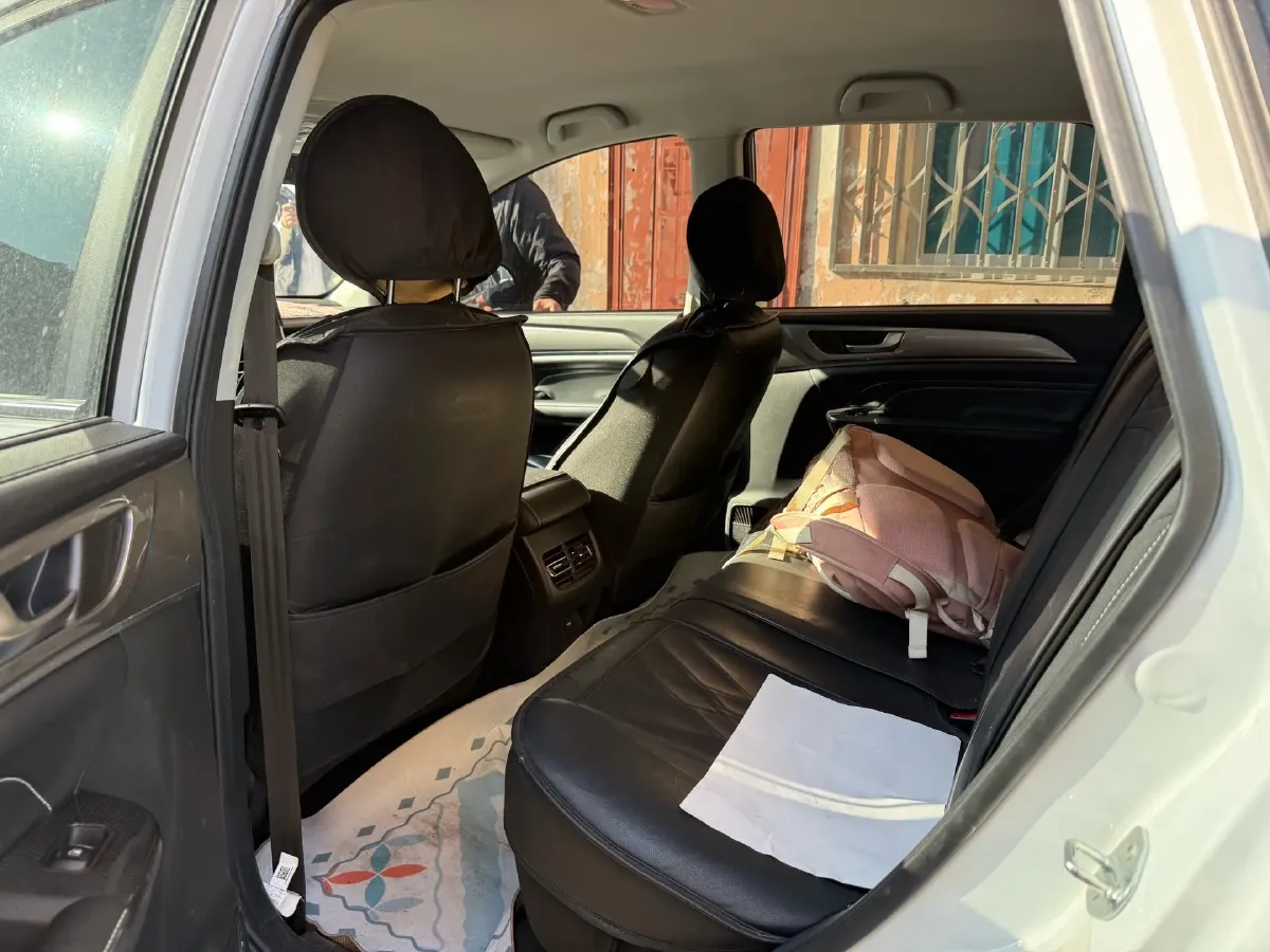 2023 Haval M6 1.5T 150HP L4 7DCT,autocango,china used car exporter,china ev exporter,chinese used car exporter,chinese used ev exporter