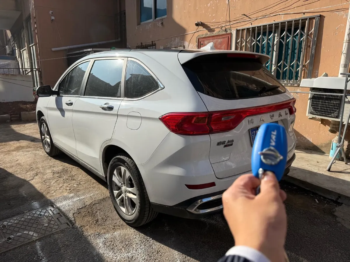 2023 Haval M6 1.5T 150HP L4 7DCT,autocango,china used car exporter,china ev exporter,chinese used car exporter,chinese used ev exporter