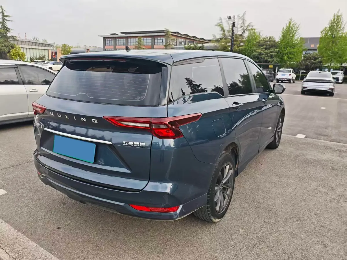 2020 WuLing KaiJie 1.5T 147HP L4 CVT,autocango,china used car exporter,china ev exporter,chinese used car exporter,chinese used ev exporter