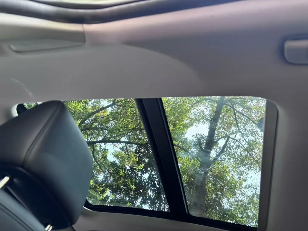 2021 WuLing XingChen 1.5T 147HP L4 CVT,autocango,china used car exporter,china ev exporter,chinese used car exporter,chinese used ev exporter