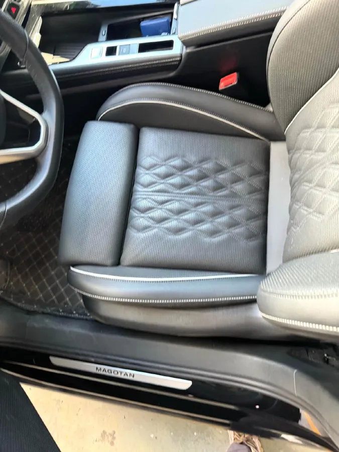 2024 Volkswagen Magotan 2.0T 220HP L4 7DCT,autocango,china used car exporter,china ev exporter,chinese used car exporter,chinese used ev exporter