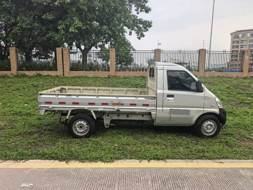 2020 WuLing RongGuang Mini Truck 1.5L 99HP L4 5MT,autocango,china used car exporter,china ev exporter,chinese used car exporter,chinese used ev exporter