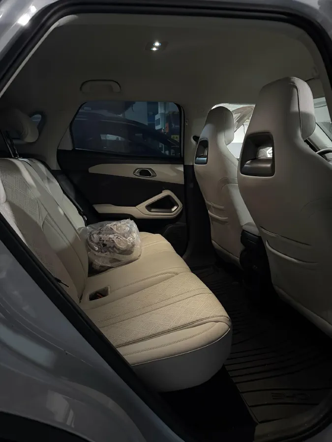 2024 BYD YuanUP BEV 45.12KWH,autocango,china used car exporter,china ev exporter,chinese used car exporter,chinese used ev exporter