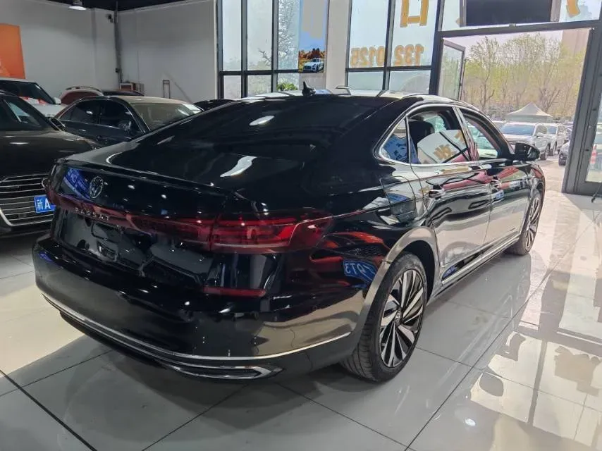 2022 Xpeng P7 BEV 60.2KWH,autocango,china used car exporter,china ev exporter,chinese used car exporter,chinese used ev exporter