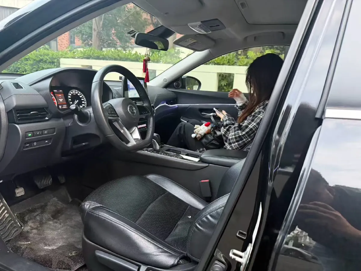 2021 Nissan Sylphy 1.6L 135HP L4 CVT,autocango,china used car exporter,china ev exporter,chinese used car exporter,chinese used ev exporter