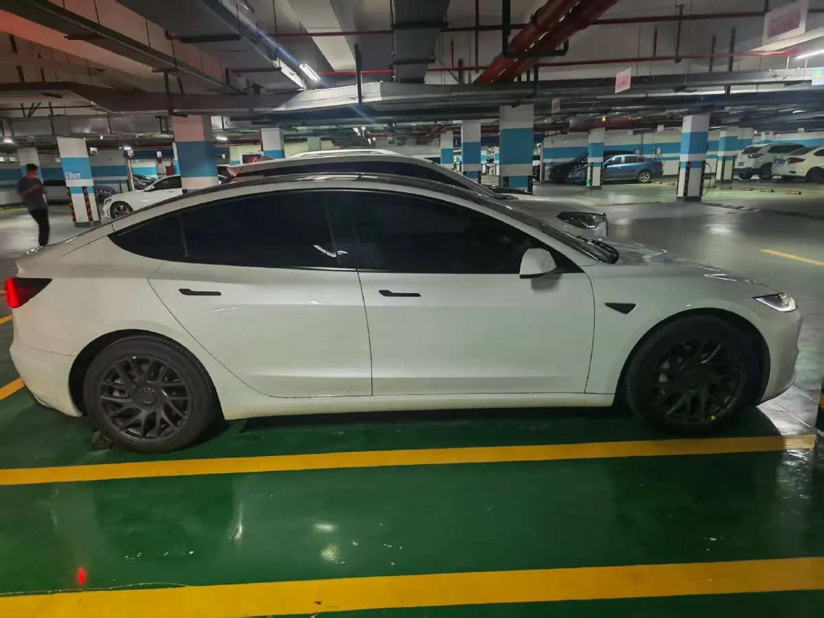 2025 Tesla Model 3 BEV,autocango,china used car exporter,china ev exporter,chinese used car exporter,chinese used ev exporter