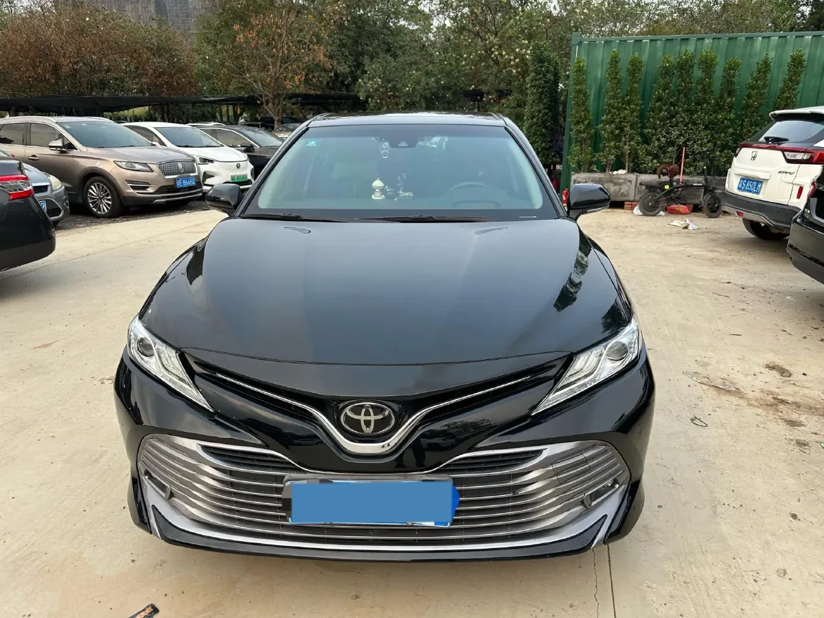 2019 Toyota Camry 2.5L 209HP L4 8AT,autocango,china used car exporter,china ev exporter,chinese used car exporter,chinese used ev exporter