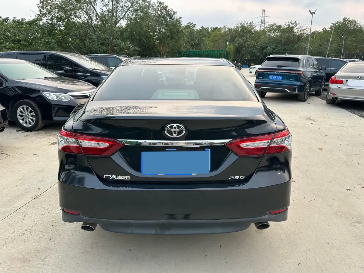 2019 Toyota Camry 2.5L 209HP L4 8AT,autocango,china used car exporter,china ev exporter,chinese used car exporter,chinese used ev exporter