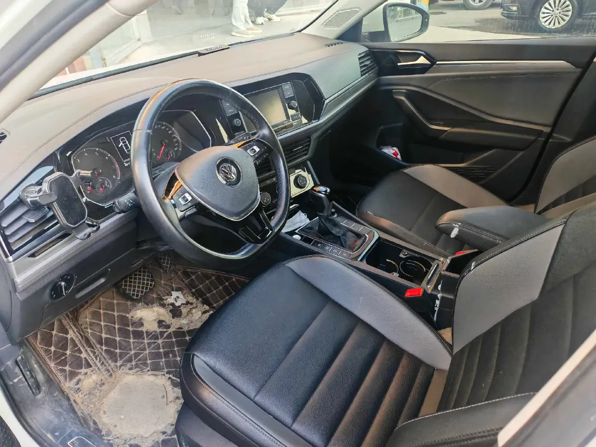 2019 MAXUS T70 2.0T 163HP L4 6AT,autocango,china used car exporter,china ev exporter,chinese used car exporter,chinese used ev exporter