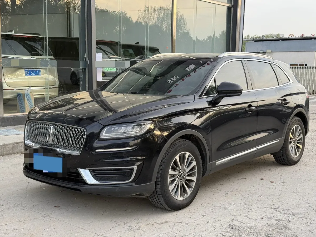 2019 Lincoln Nautilus 2.0T 224HP L4 8AT,autocango,china used car exporter,china ev exporter,chinese used car exporter,chinese used ev exporter