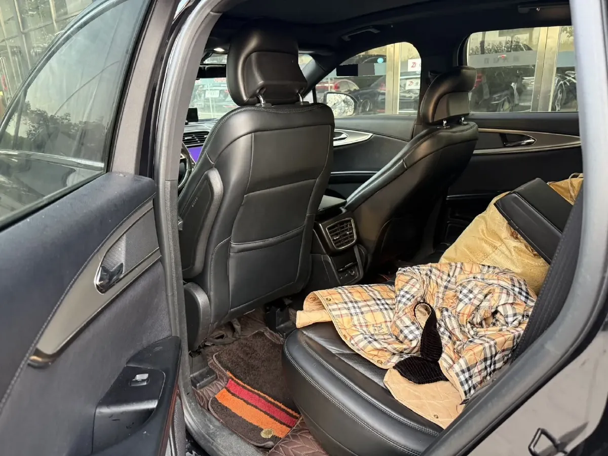 2019 Lincoln Nautilus 2.0T 224HP L4 8AT,autocango,china used car exporter,china ev exporter,chinese used car exporter,chinese used ev exporter