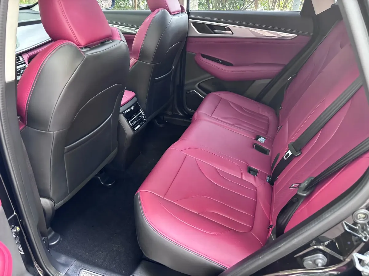 2021 ChangAn CS85 Coupe 1.5T 178HP L4 7DCT,autocango,china used car exporter,china ev exporter,chinese used car exporter,chinese used ev exporter