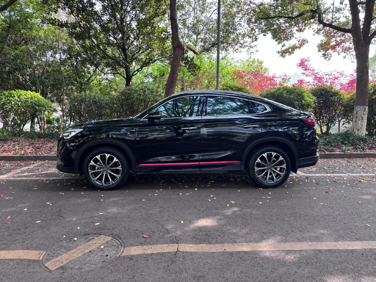 2021 ChangAn CS85 Coupe 1.5T 178HP L4 7DCT,autocango,china used car exporter,china ev exporter,chinese used car exporter,chinese used ev exporter