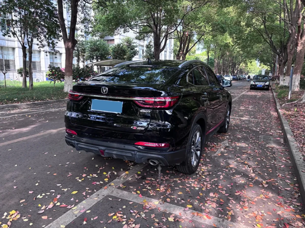 2021 ChangAn CS85 Coupe 1.5T 178HP L4 7DCT,autocango,china used car exporter,china ev exporter,chinese used car exporter,chinese used ev exporter