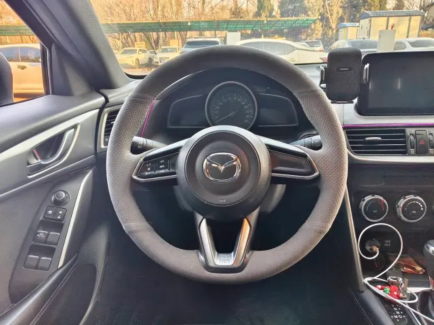 2018 Mazda CX-4 2.0L 158HP L4 6AT,autocango,china used car exporter,china ev exporter,chinese used car exporter,chinese used ev exporter