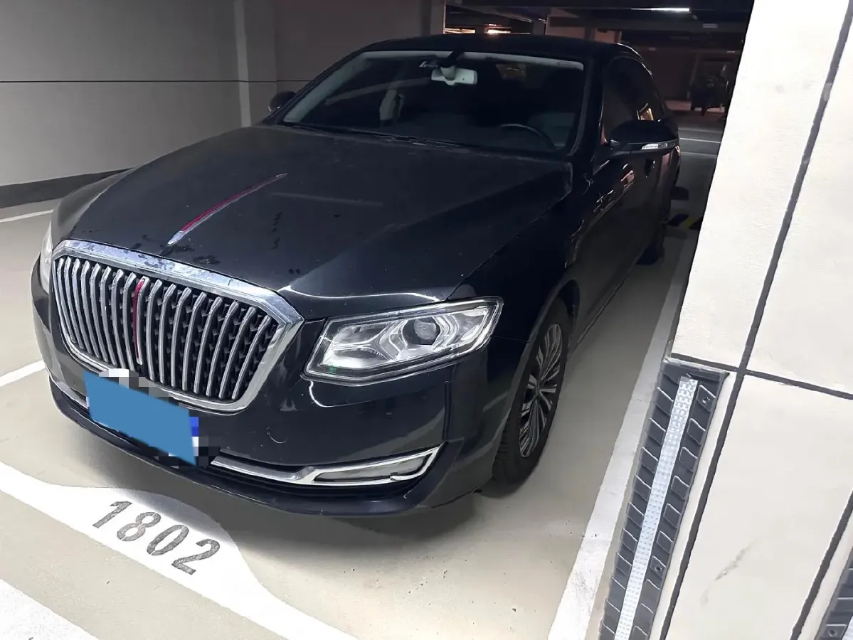 2019 HongQi H7 2.0T 204HP L4 6AT,autocango,china used car exporter,china ev exporter,chinese used car exporter,chinese used ev exporter